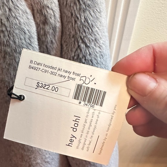 🧸🧸💙new with tags. Bella Dahl fBlue fuzzily jacket. Faux Fur. So soft. - Picture 5 of 6